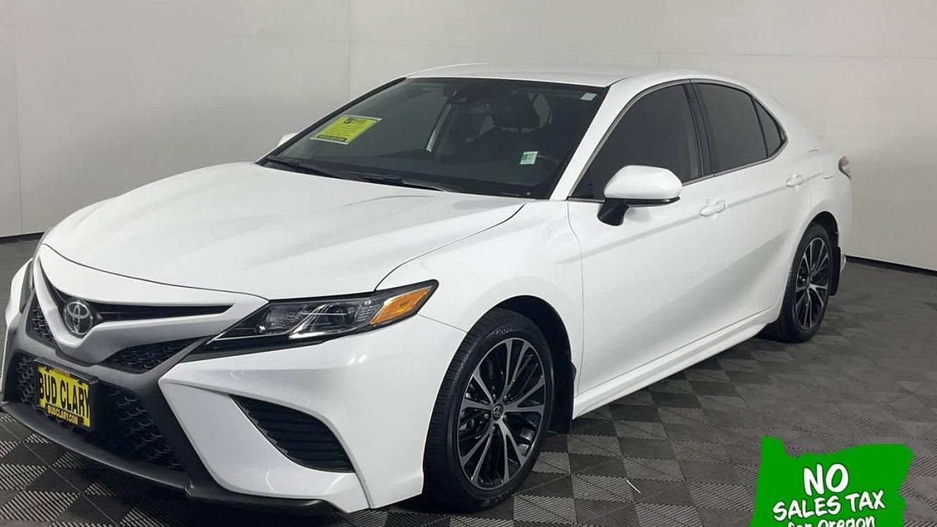 TOYOTA CAMRY 2020 4T1G11AKXLU952904 image