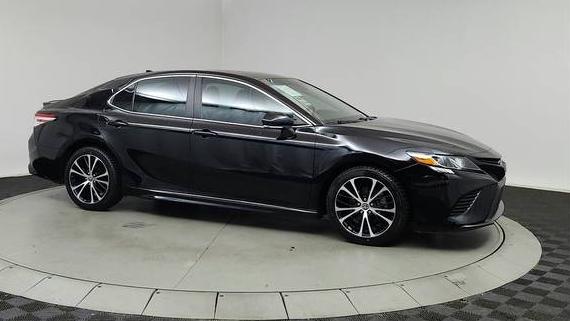 TOYOTA CAMRY 2020 4T1G11BK8LU006282 image