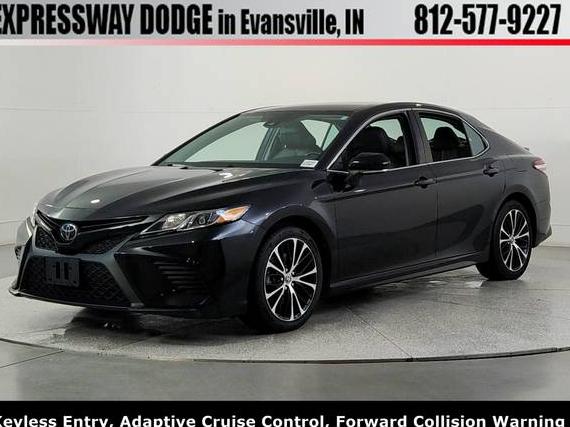 TOYOTA CAMRY 2020 4T1G11BK4LU004044 image