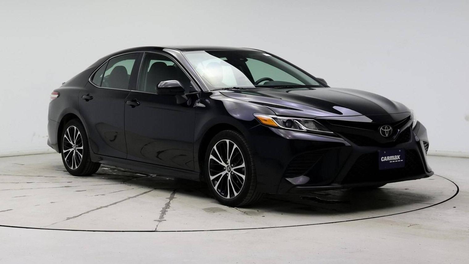 TOYOTA CAMRY 2020 4T1G11AKXLU936198 image