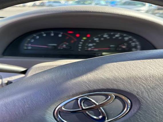 TOYOTA CAMRY 2003 4T1BE32K73U767105 image