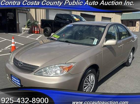 TOYOTA CAMRY 2003 4T1BE32K93U155813 image