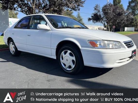 TOYOTA CAMRY 2000 JT2BG22K6Y0406660 image