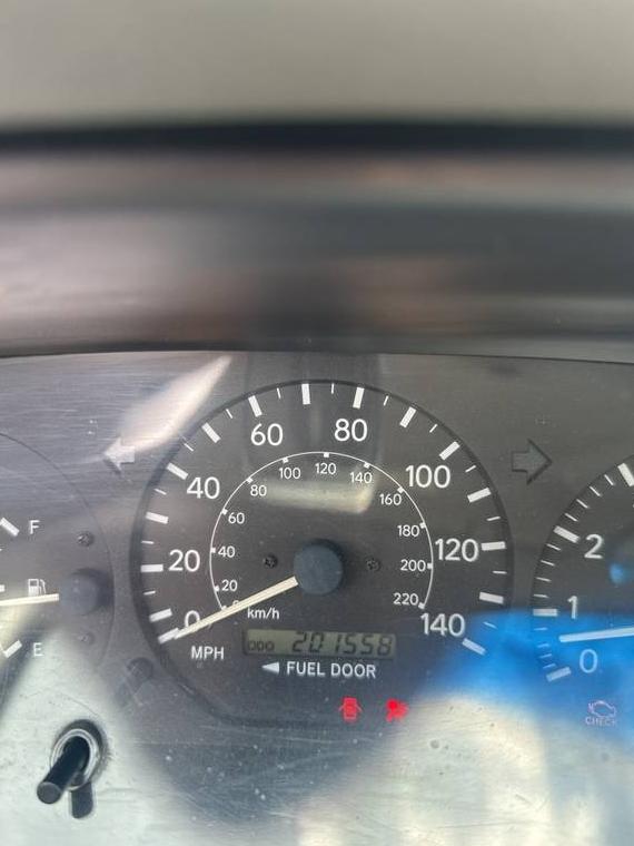 TOYOTA CAMRY 2000 4T1BG22K3YU929081 image