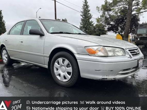 TOYOTA CAMRY 2000 JT2BG22K9Y0485564 image