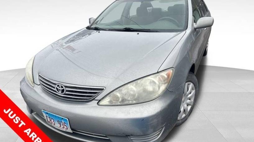 TOYOTA CAMRY 2005 4T1BE32K05U592621 image