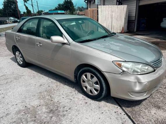 TOYOTA CAMRY 2005 4T1BE32K35U033497 image