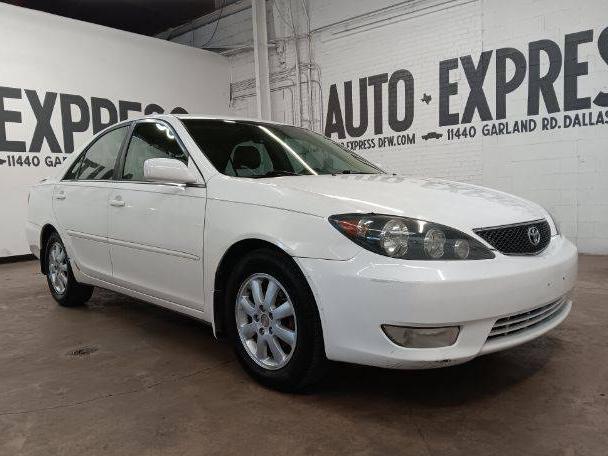 TOYOTA CAMRY 2005 4T1BE32K95U593881 image