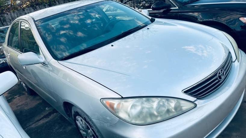 TOYOTA CAMRY 2005 4T1BE32K85U957370 image