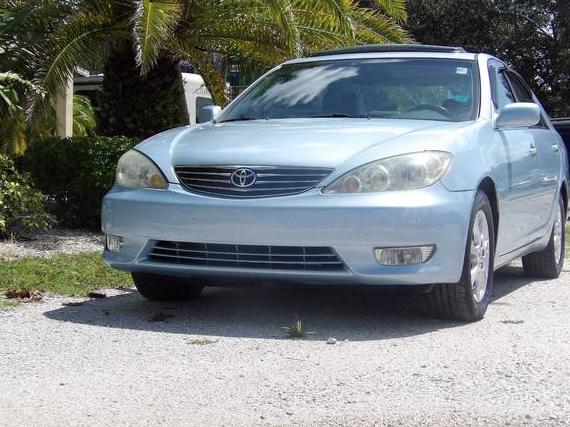 TOYOTA CAMRY 2005 4T1BF32K45U600278 image