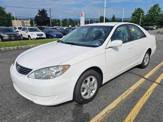 TOYOTA CAMRY 2005 4T1BE32K55U431892 image