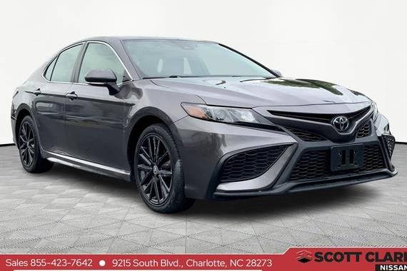 TOYOTA CAMRY 2022 4T1G11AK5NU704255 image