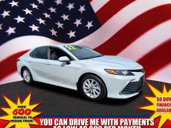 TOYOTA CAMRY 2022 4T1C11AK1NU076628 image