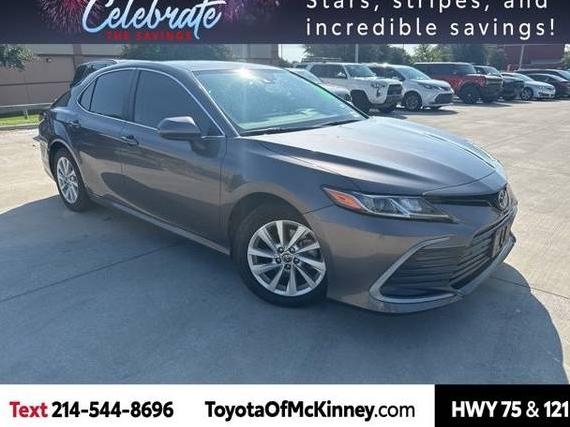 TOYOTA CAMRY 2022 4T1C11AK1NU696640 image
