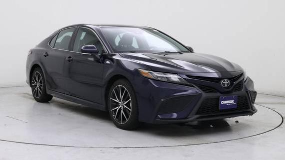 TOYOTA CAMRY 2022 4T1G11BK0NU061859 image