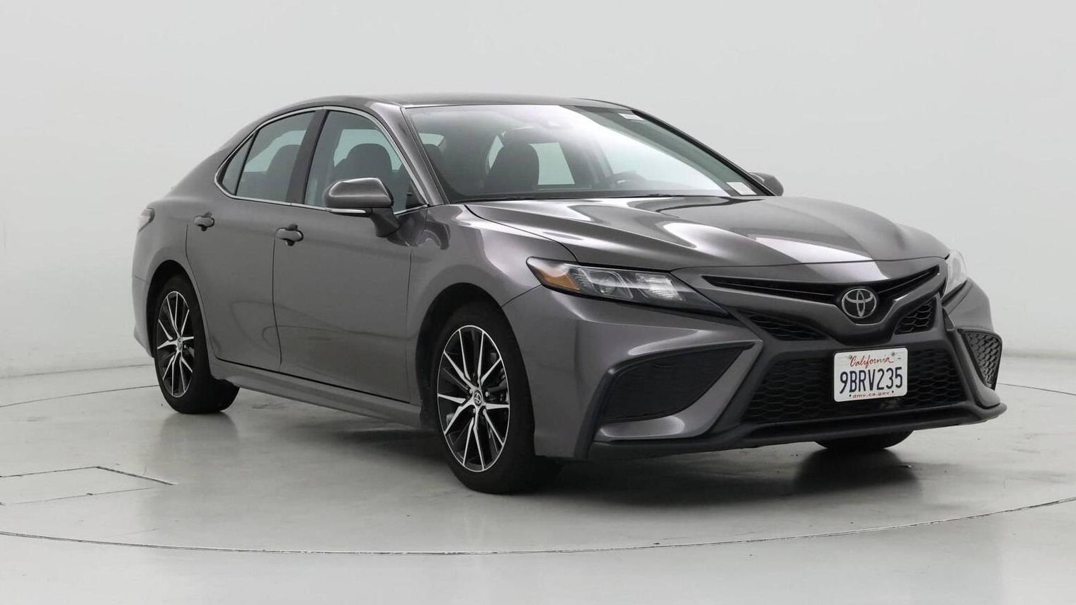 TOYOTA CAMRY 2022 4T1G11AK3NU060139 image