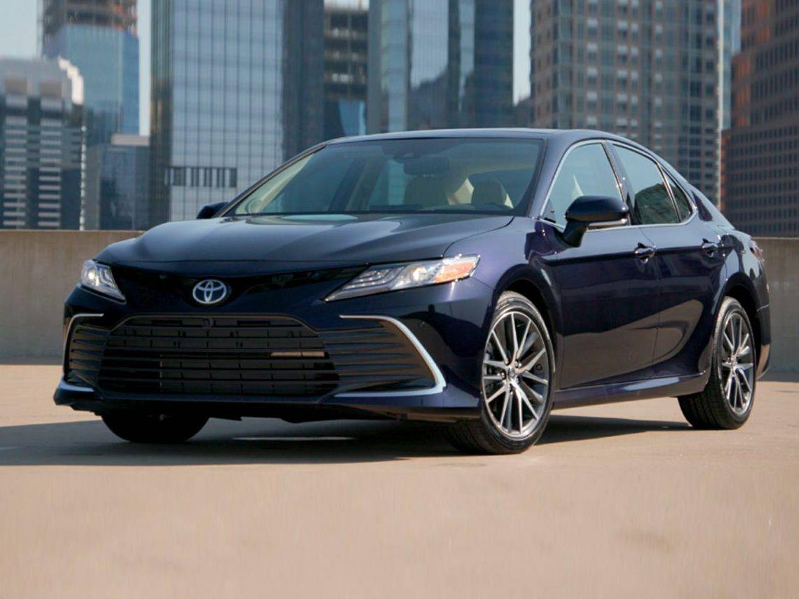 TOYOTA CAMRY 2022 4T1G11AKXNU048294 image