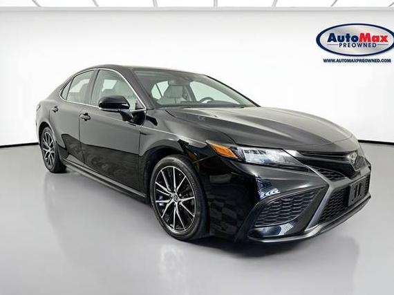 TOYOTA CAMRY 2022 4T1T11AK8NU661755 image