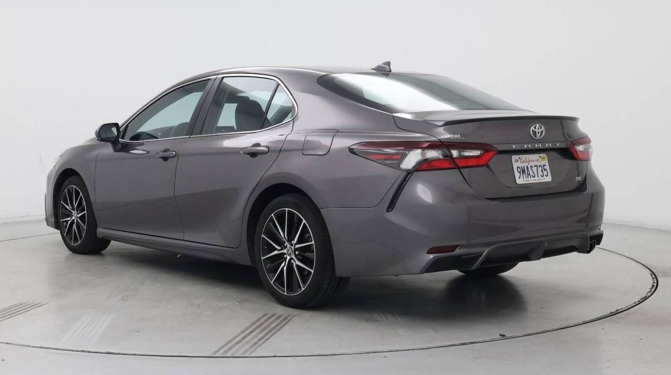 TOYOTA CAMRY 2022 4T1G11AKXNU652864 image