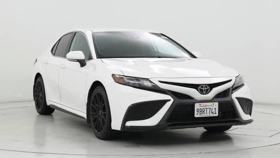 TOYOTA CAMRY 2022 4T1G11AK1NU059233 image