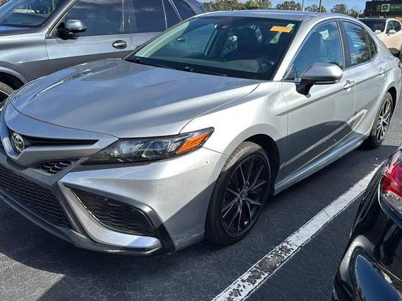 TOYOTA CAMRY 2022 4T1G11AKXNU039420 image