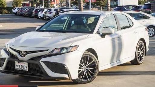 TOYOTA CAMRY 2022 4T1G11AK1NU072631 image