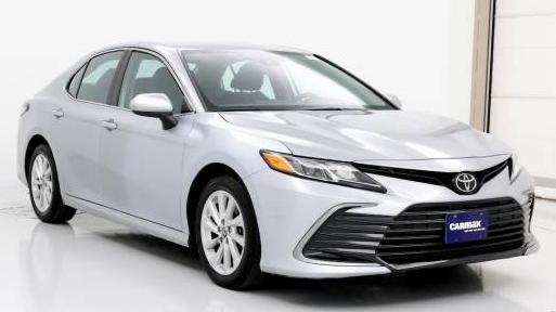 TOYOTA CAMRY 2022 4T1C11AK4NU636402 image