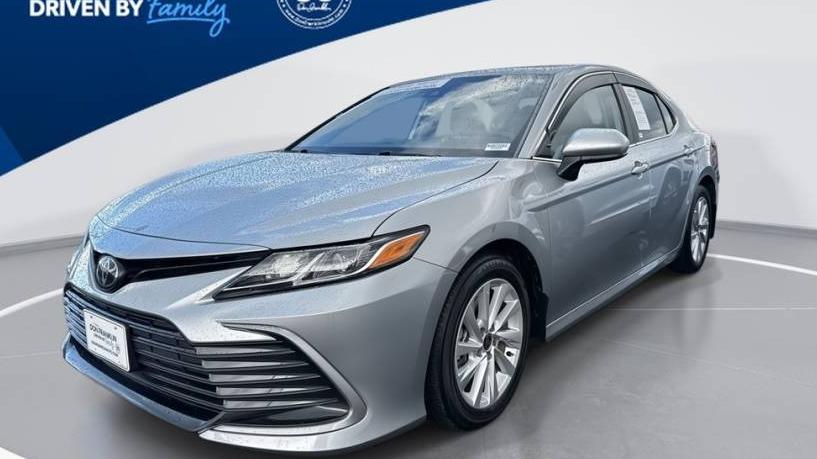 TOYOTA CAMRY 2022 4T1C11AK8NU023263 image