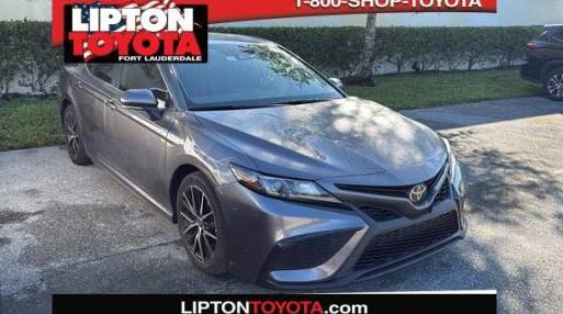 TOYOTA CAMRY 2022 4T1G11AK2NU667732 image