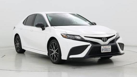 TOYOTA CAMRY 2022 4T1G11AK3NU621357 image