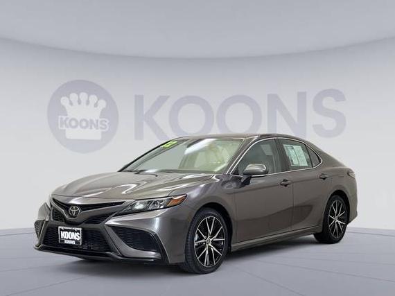 TOYOTA CAMRY 2022 4T1G11BK3NU067736 image