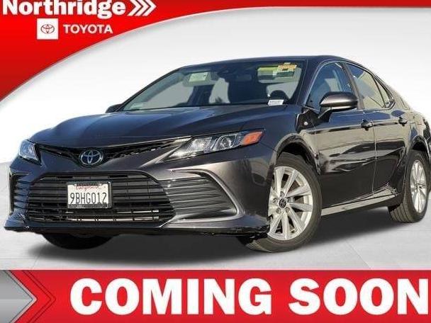 TOYOTA CAMRY 2022 4T1C11AK8NU693105 image