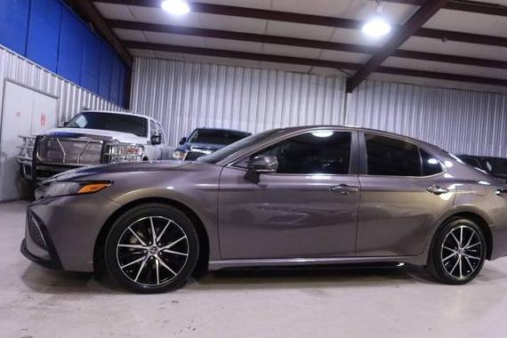 TOYOTA CAMRY 2022 4T1G11AK6NU701784 image
