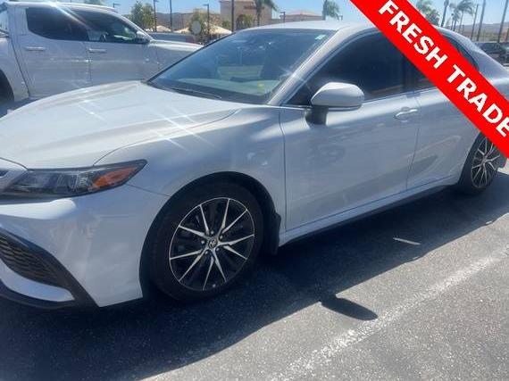 TOYOTA CAMRY 2022 4T1G11AK1NU045669 image