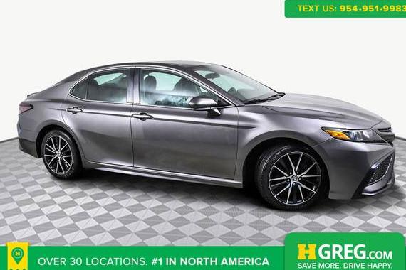 TOYOTA CAMRY 2022 4T1G11AK1NU673926 image