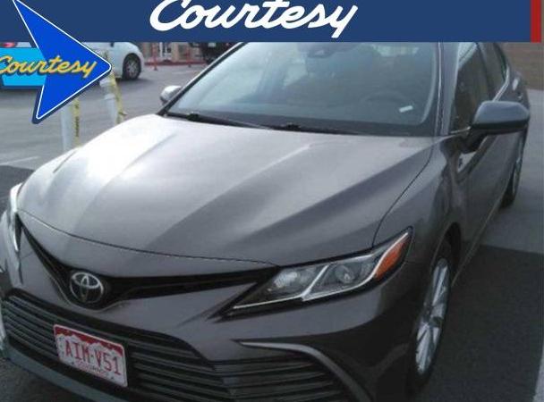 TOYOTA CAMRY 2022 4T1C11AK3NU686319 image