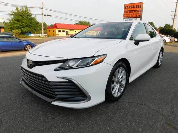 TOYOTA CAMRY 2022 4T1C11AK0NU658476 image