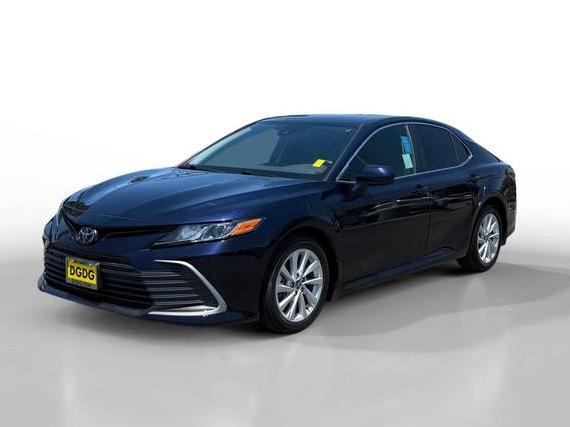 TOYOTA CAMRY 2022 4T1C11AK2NU715163 image