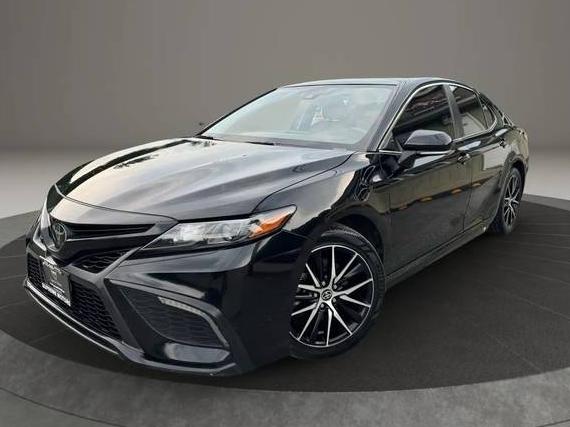 TOYOTA CAMRY 2022 4T1G11AK0NU672430 image