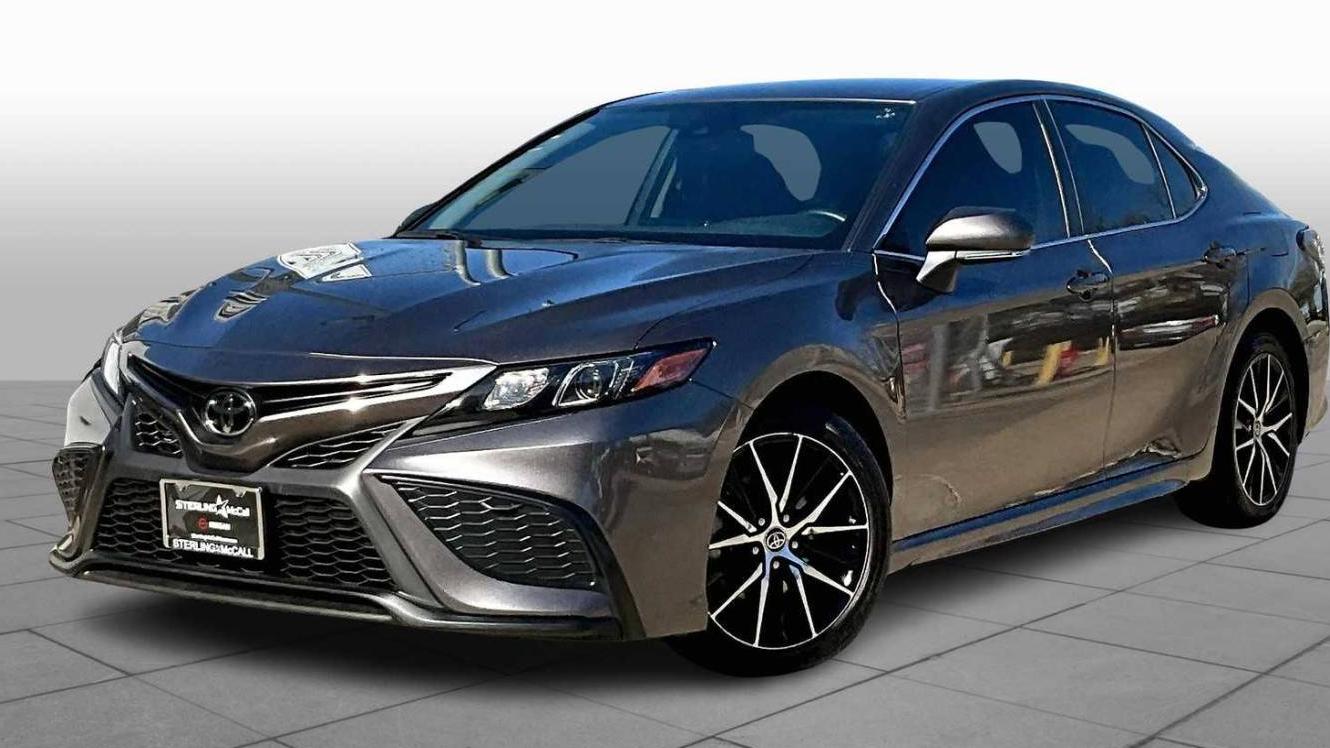 TOYOTA CAMRY 2022 4T1G11AK0NU681063 image