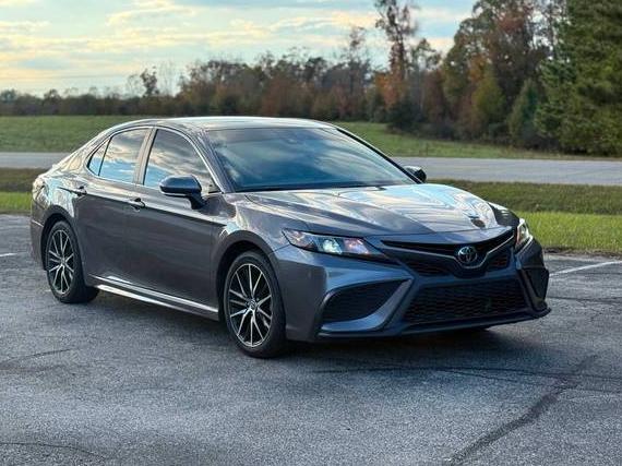 TOYOTA CAMRY 2022 4T1T11AK3NU689205 image