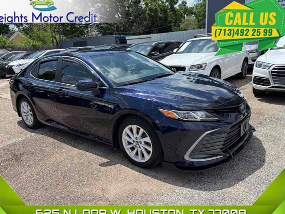 TOYOTA CAMRY 2022 4T1C11AK0NU716697 image