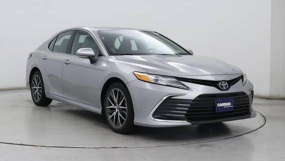 TOYOTA CAMRY 2022 4T1F11AK7NU007360 image