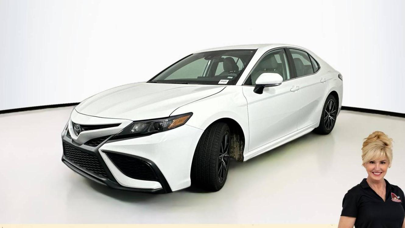 TOYOTA CAMRY 2022 4T1G11AK8NU014337 image