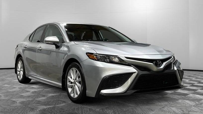 TOYOTA CAMRY 2022 4T1G11AK8NU662101 image