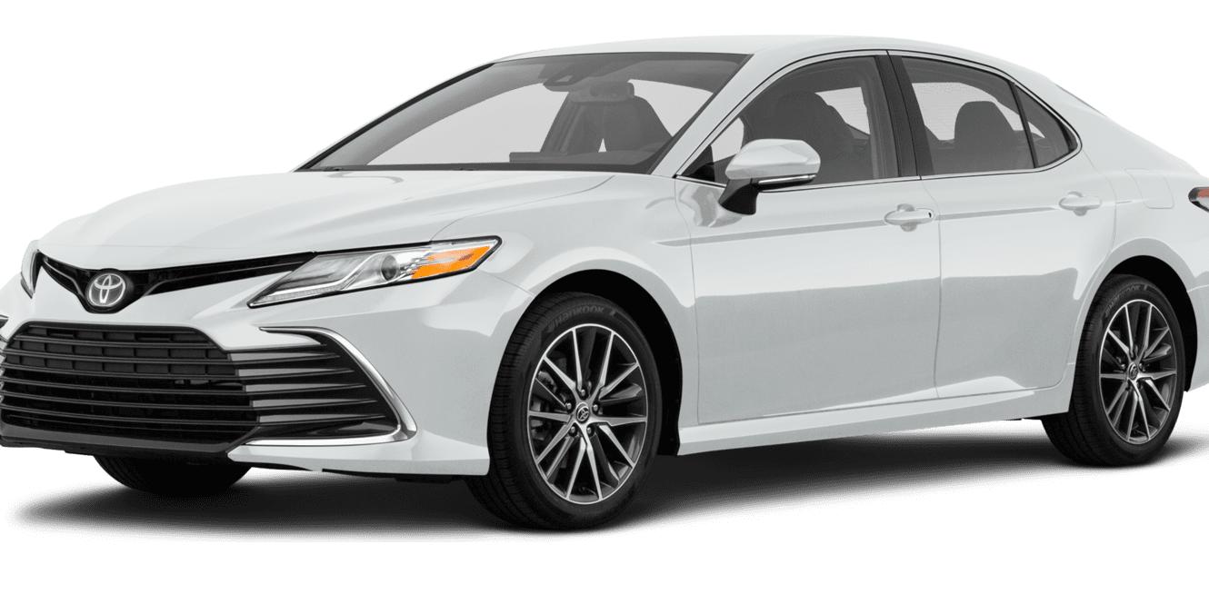 TOYOTA CAMRY 2022 4T1C11AK8NU618291 image