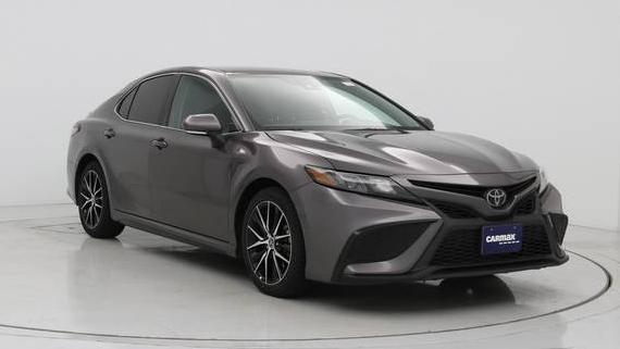 TOYOTA CAMRY 2022 4T1G11AK6NU649248 image