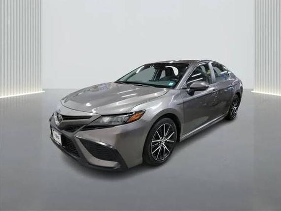 TOYOTA CAMRY 2022 4T1G11AKXNU715476 image
