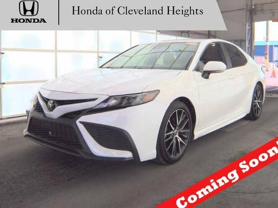 TOYOTA CAMRY 2022 4T1T11AK0NU676556 image