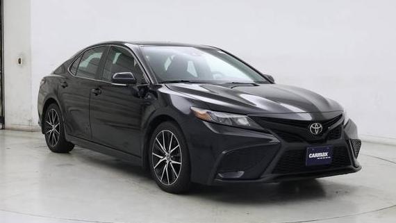 TOYOTA CAMRY 2022 4T1G11BK8NU050883 image